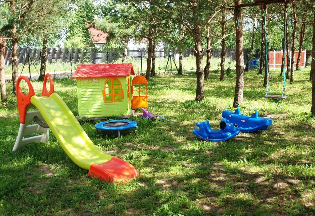 Dom Nad Jeziorem Mazury Pomost Segment 1 Kozin Стая снимка